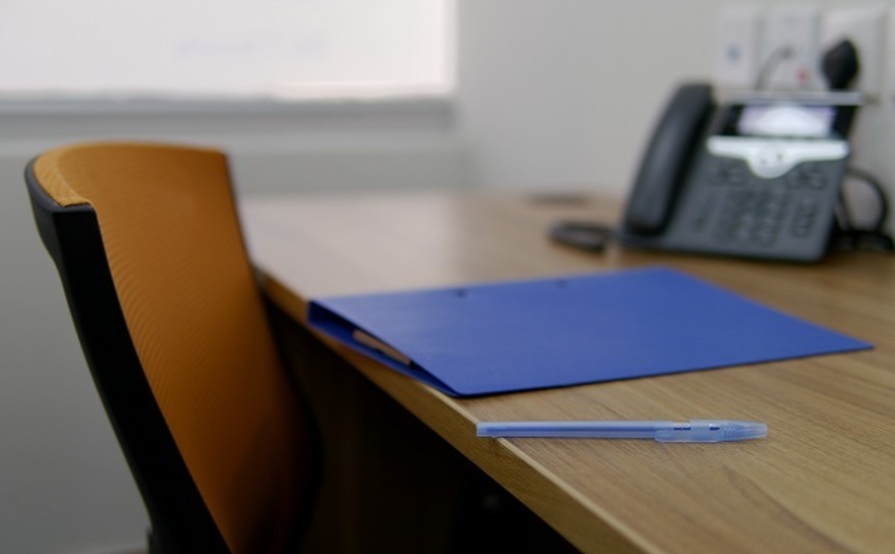 Complete workstations
