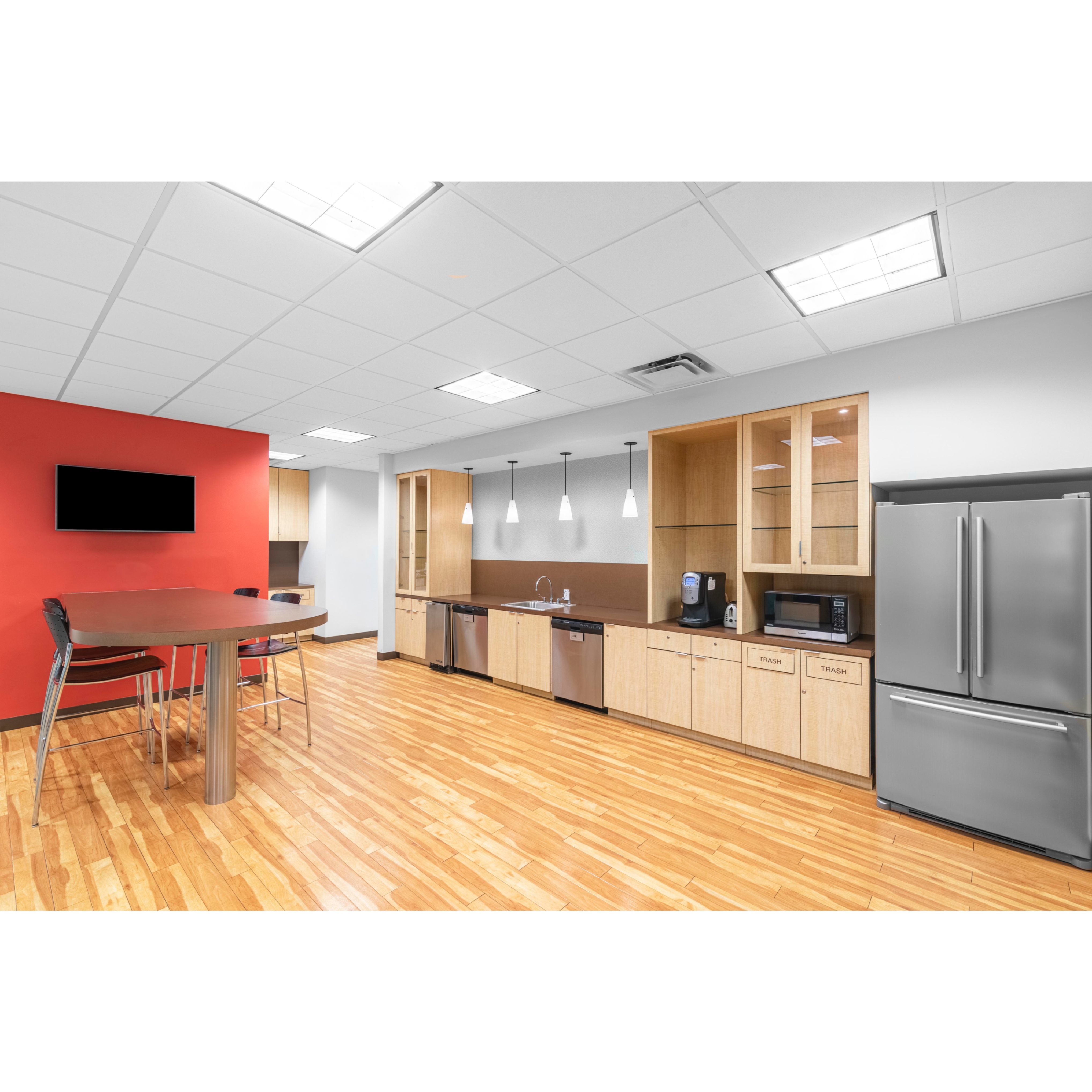 Unlimited coworking access in Sarasota Courthouse