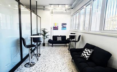 scrivanie in open space-StartCoworking- scrivanie in open space-StartCoworking-