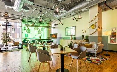 Work, meet and collaborate in a shared office space in Spaces West Hollywood Work, meet and collaborate in a shared office space in Spaces West Hollywood