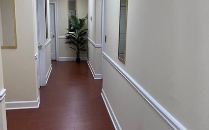 Spacious beauty space