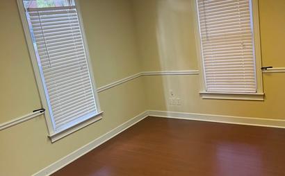 Spacious beauty space