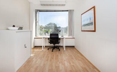 Fully serviced private office space for you and your team in Elm Street Fully serviced private office space for you and your team in Elm Street