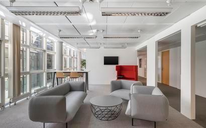 Professional office space in Lewis Hargett Circle on fully flexible terms Professional office space in Lewis Hargett Circle on fully flexible terms