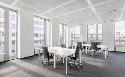 All-inclusive access to professional office space for 10 persons in Riverside Pkwy All-inclusive access to professional office space for 10 persons in Riverside Pkwy
