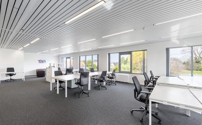 All-inclusive access to professional office space for 10 persons in Blazer Parkway All-inclusive access to professional office space for 10 persons in Blazer Parkway