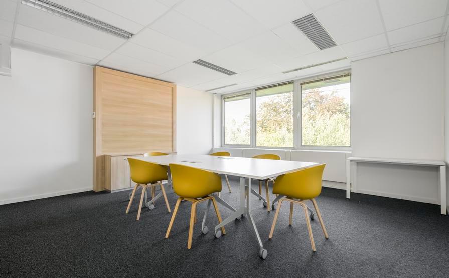 All-inclusive access to professional office space for 10 persons in Northchase Drive All-inclusive access to professional office space for 10 persons in Northchase Drive