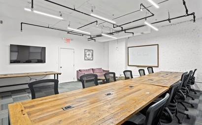 Nomad Meeting Room Nomad Meeting Room