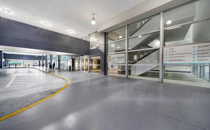 Collaboration Room (4-6 People) Collaboration Room (4-6 People)