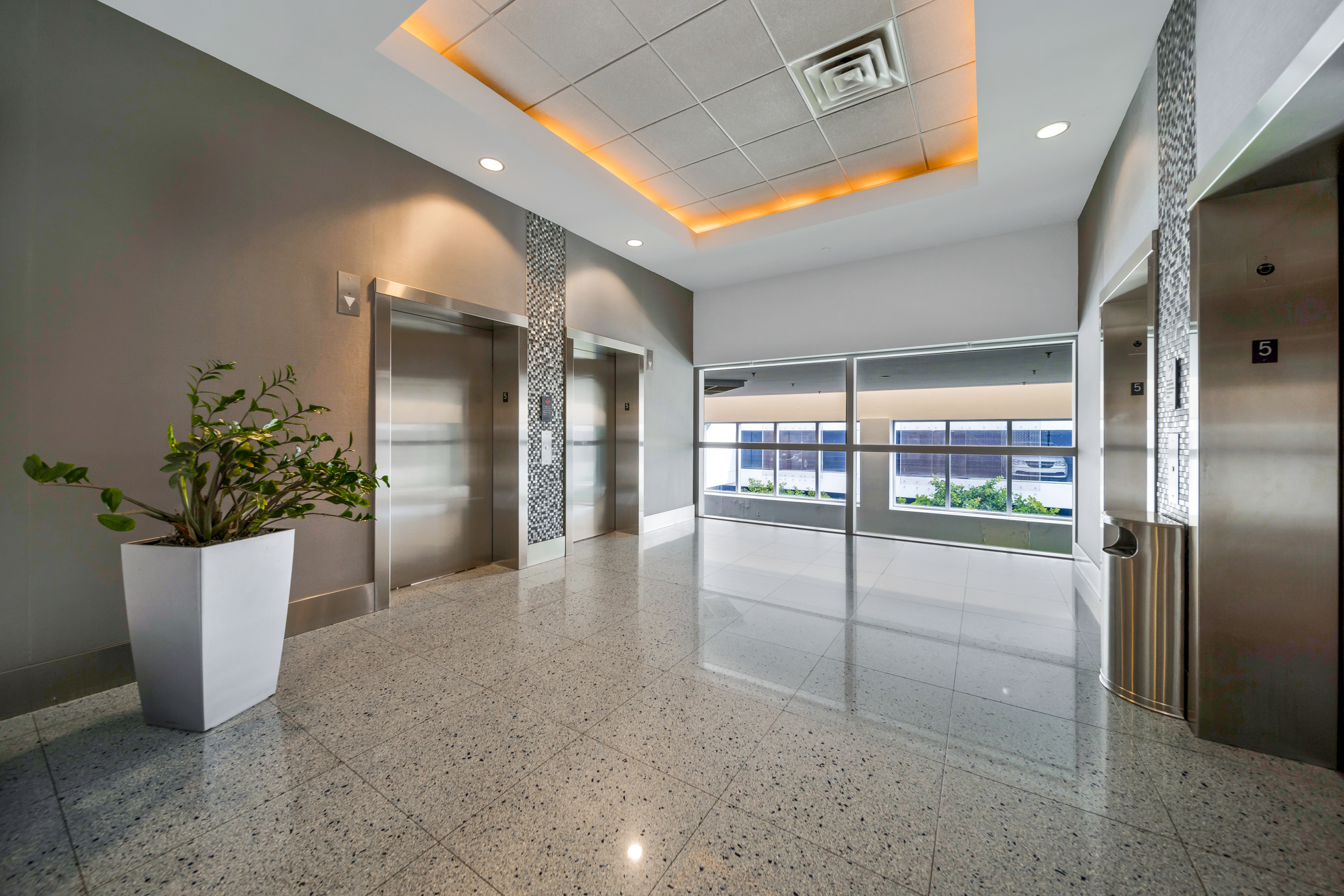 Collaboration Room (4-6 People)