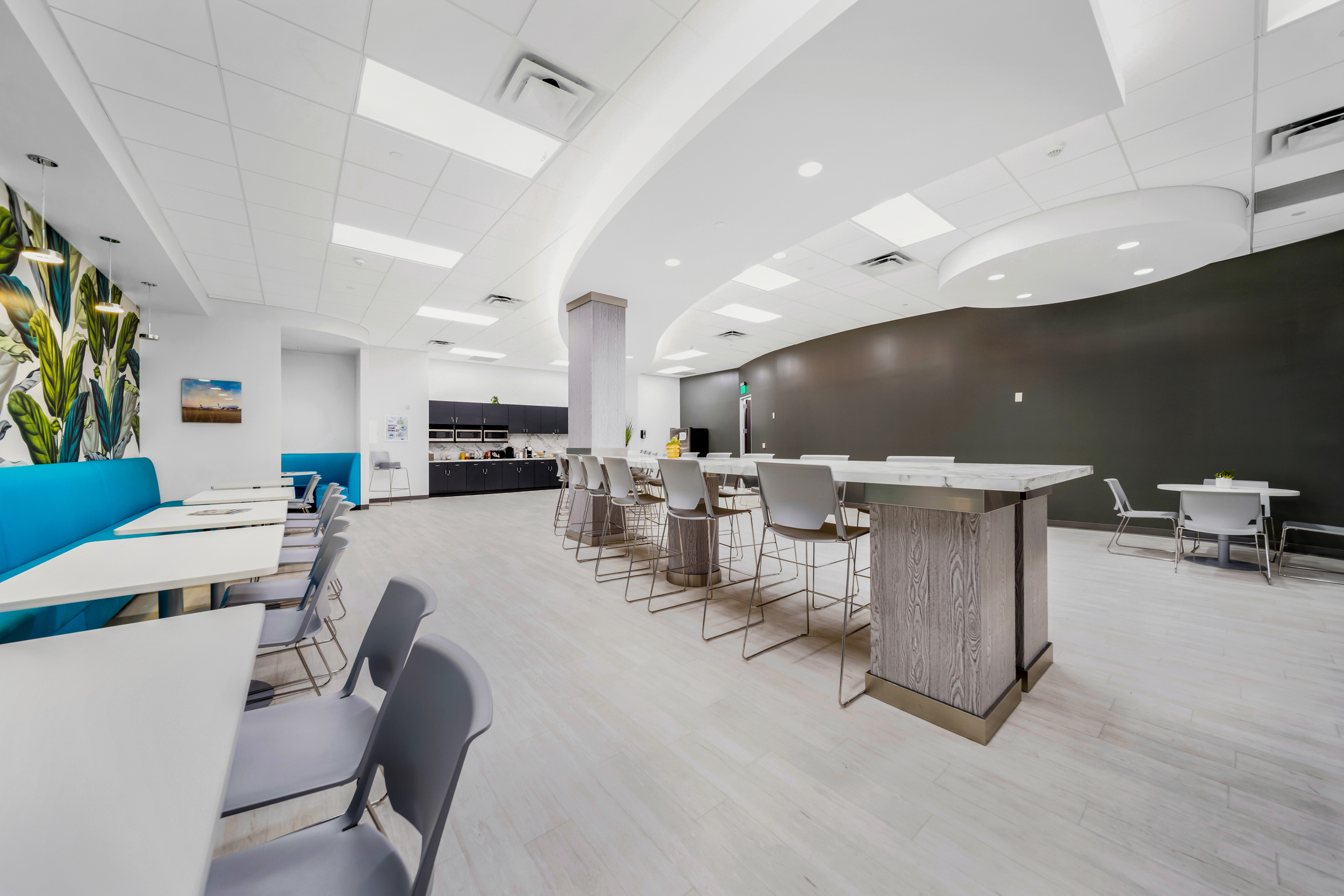 Collaboration Room (4-6 People)