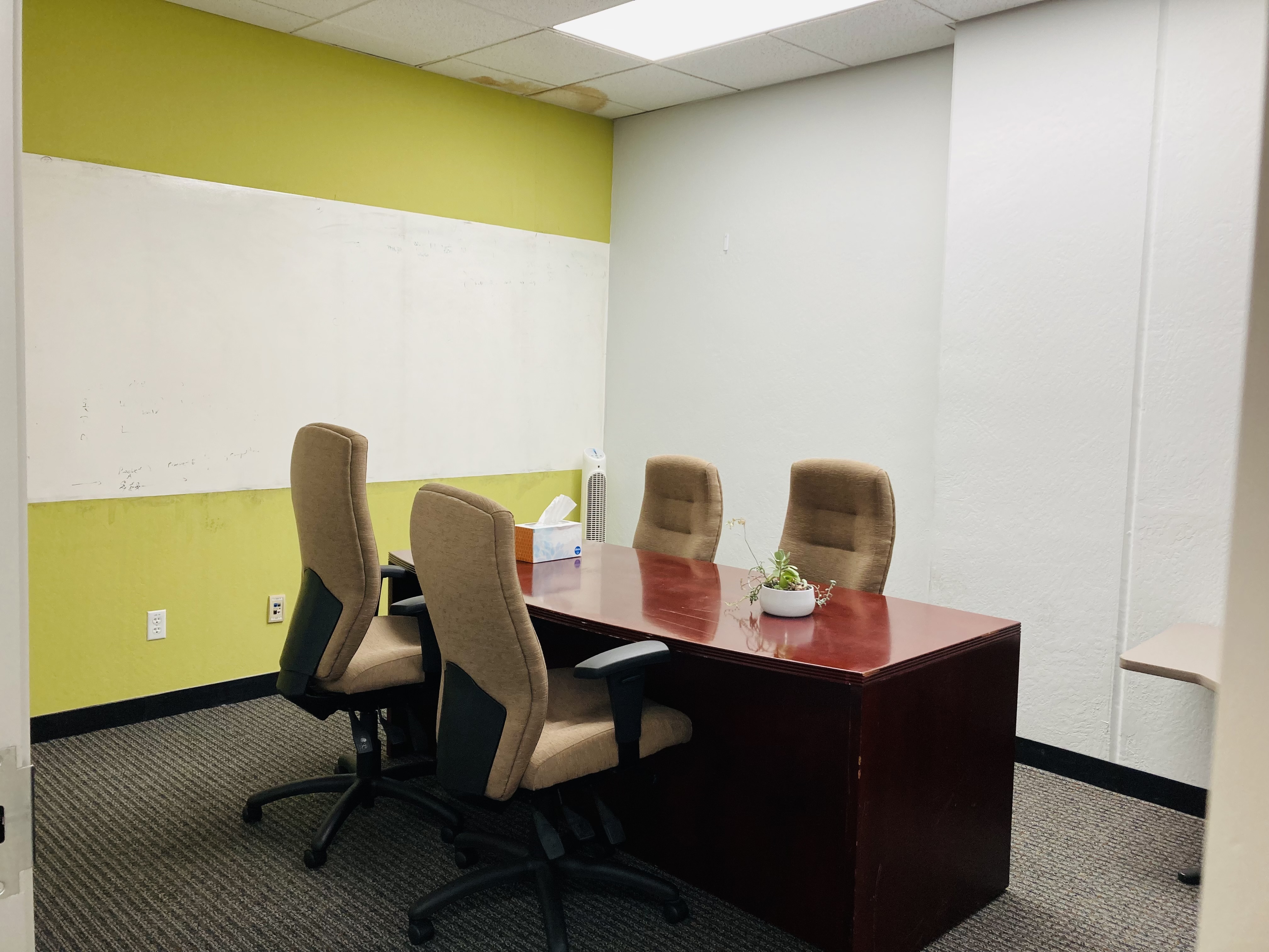 FalconX | Private Office - Suite 2 | 3-Person Capacity