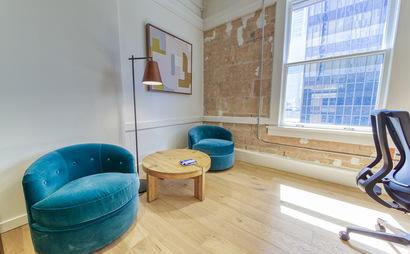 Common Desk - 6th & Congress Common Desk - 6th & Congress