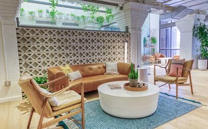 Common Desk - 6th & Congress Common Desk - 6th & Congress