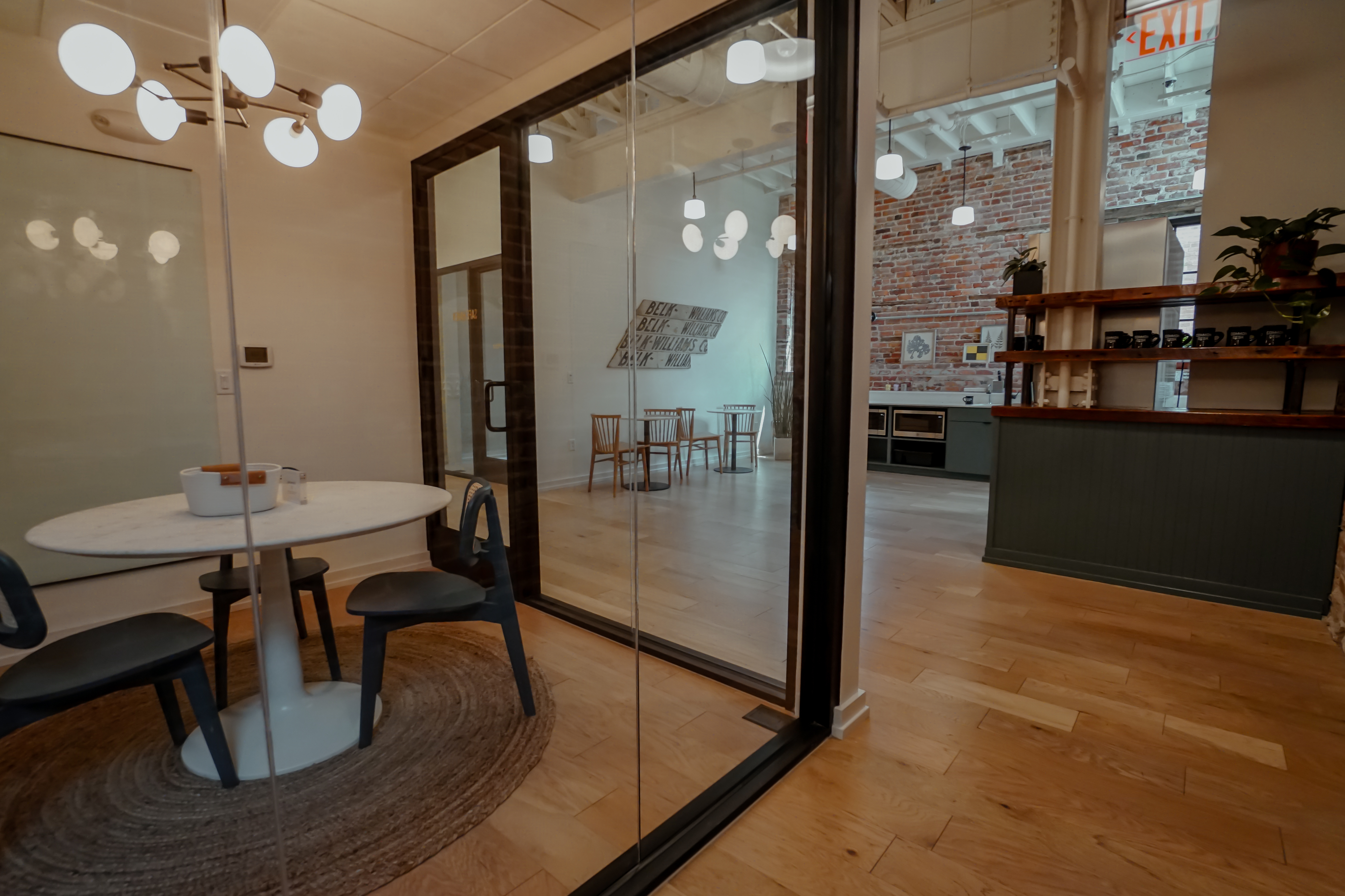 Common Desk - Wilmington