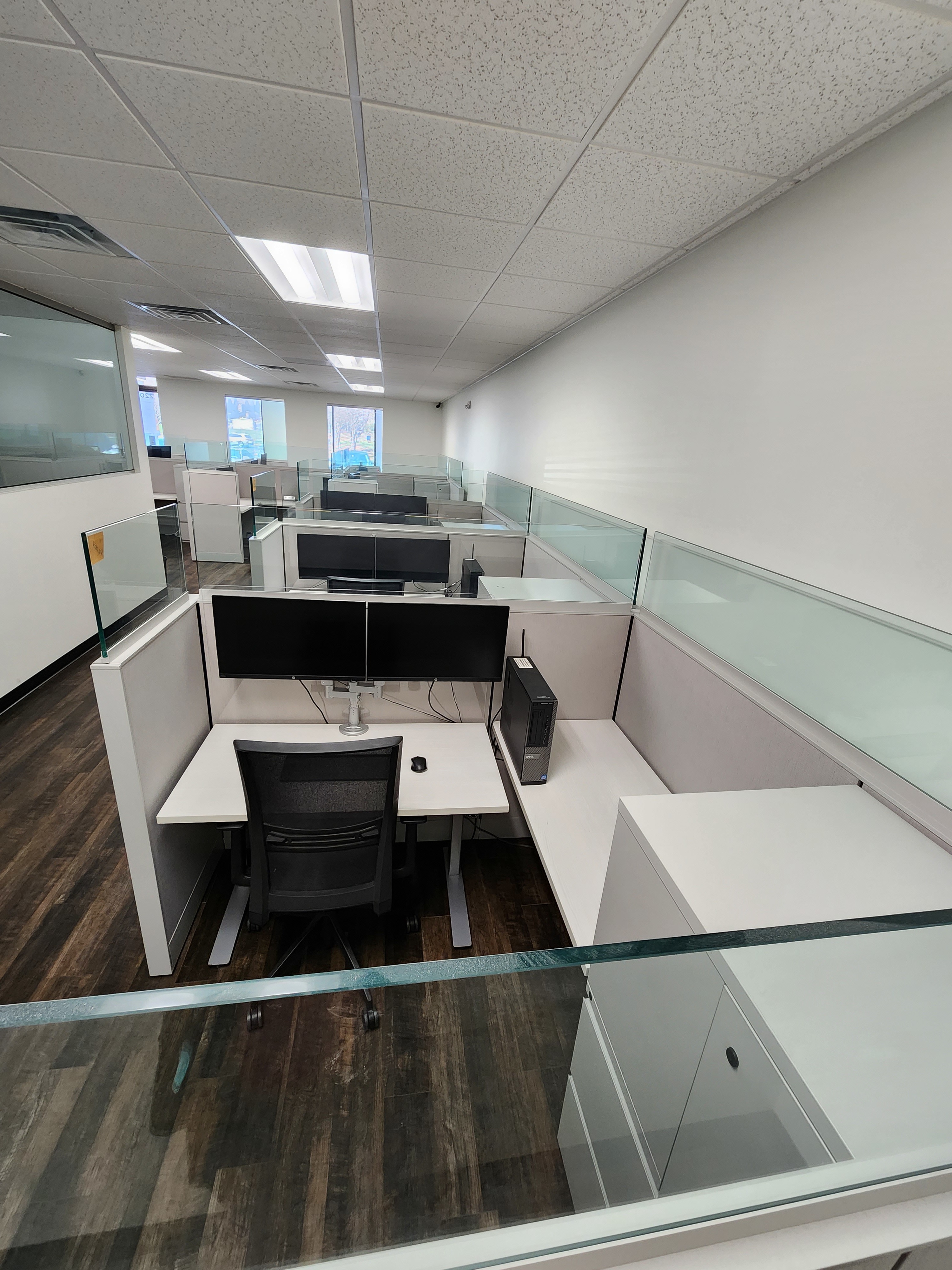 Global Diagnostics Labs - Cubicle