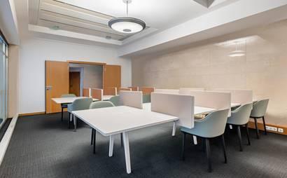 Find a dedicated desk in 1st Avenue West Find a dedicated desk in 1st Avenue West