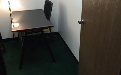 24 Hour Desk 24 Hour Desk