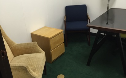 24 Hour Desk 24 Hour Desk