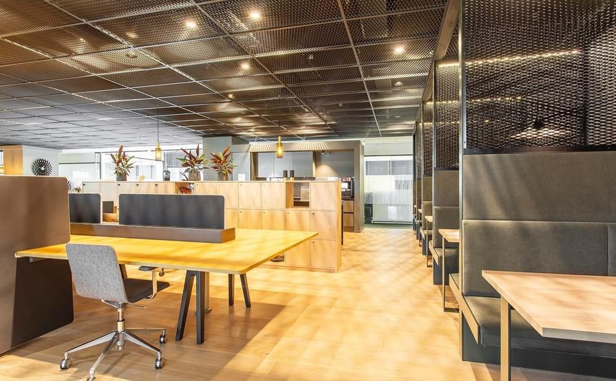 All-inclusive access to coworking space in Star Metals