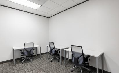 Access professional office space in One Riverway Access professional office space in One Riverway