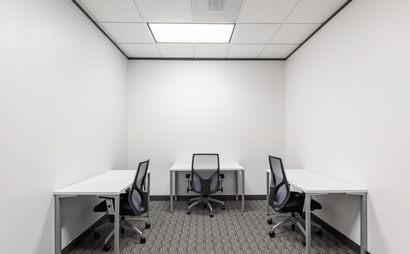 Find a dedicated desk in One Riverway Find a dedicated desk in One Riverway