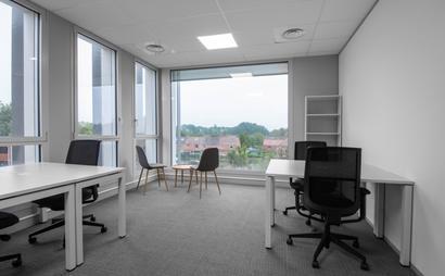 Private office space tailored to your business’ unique needs in One Riverway Private office space tailored to your business’ unique needs in One Riverway