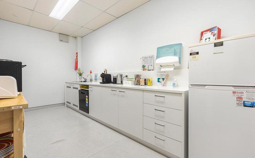 1-2 Person Serviced Office 1-2 Person Serviced Office