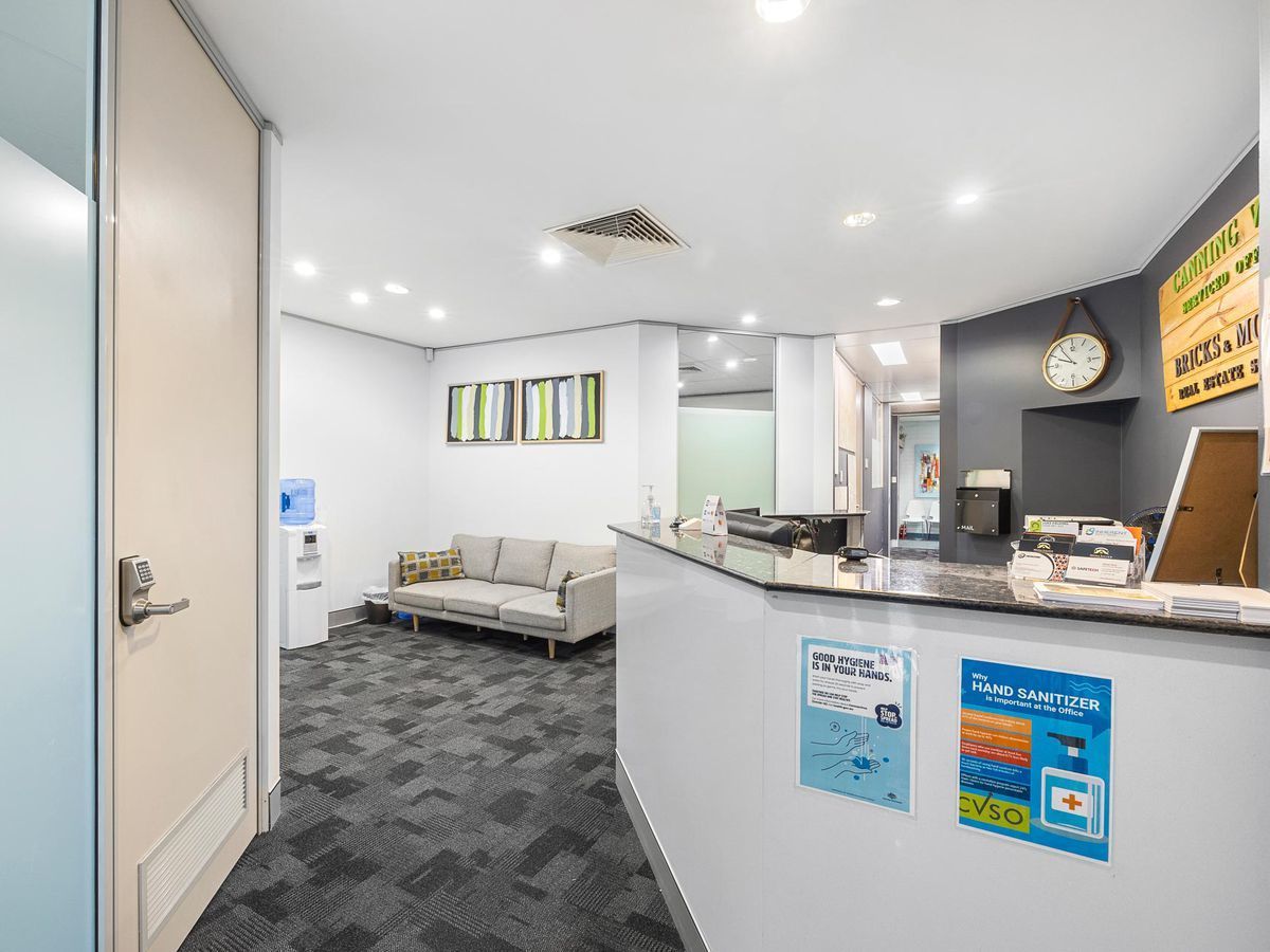 1-2 Person Serviced Office 1-2 Person Serviced Office