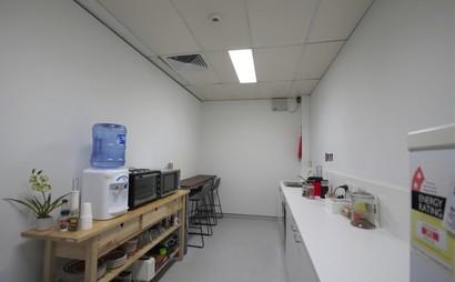 1-2 Person Serviced Office 1-2 Person Serviced Office