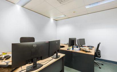 2 - 3 Person Serviced Office 2 - 3 Person Serviced Office
