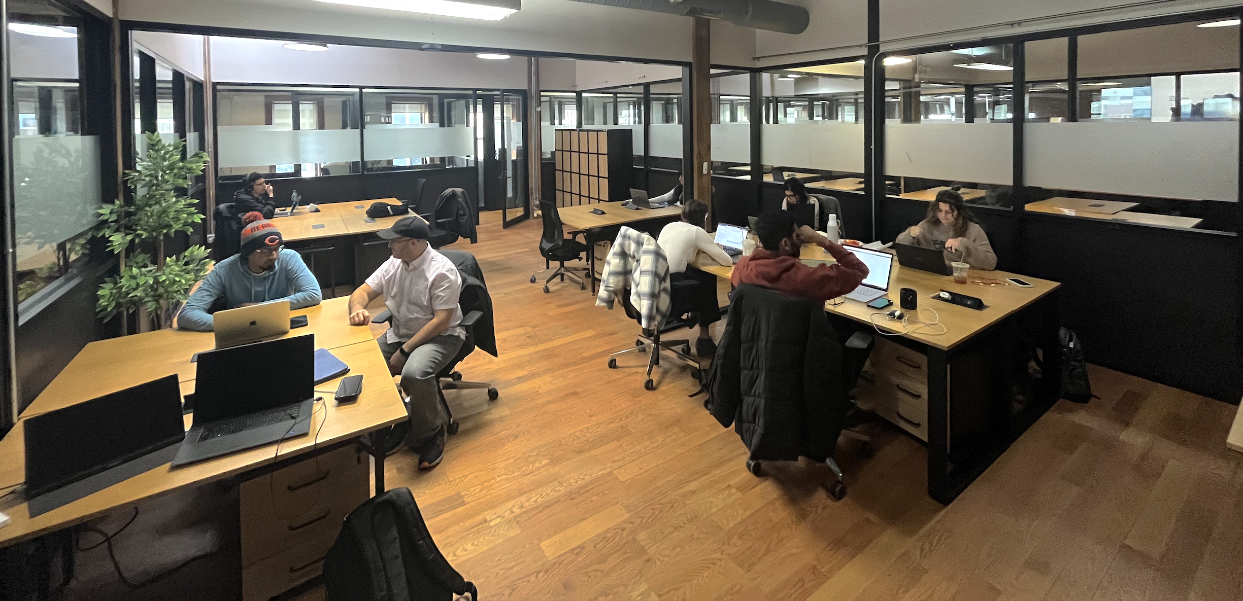 Dedicated desk - Nimbler Chicago 