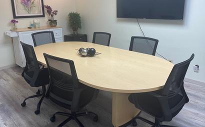 Weekend - Small Conference Room Weekend - Small Conference Room