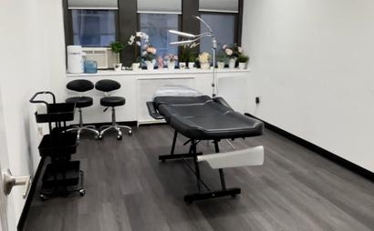 PMU Esthetician Massage Ready to Use Treatment Room PMU Esthetician Massage Ready to Use Treatment Room