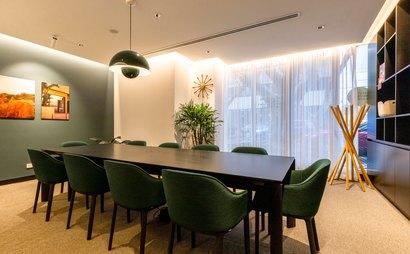 Beautifully designed office space for 3 persons in Spaces Columbus - 21 E State Street Beautifully designed office space for 3 persons in Spaces Columbus - 21 E State Street