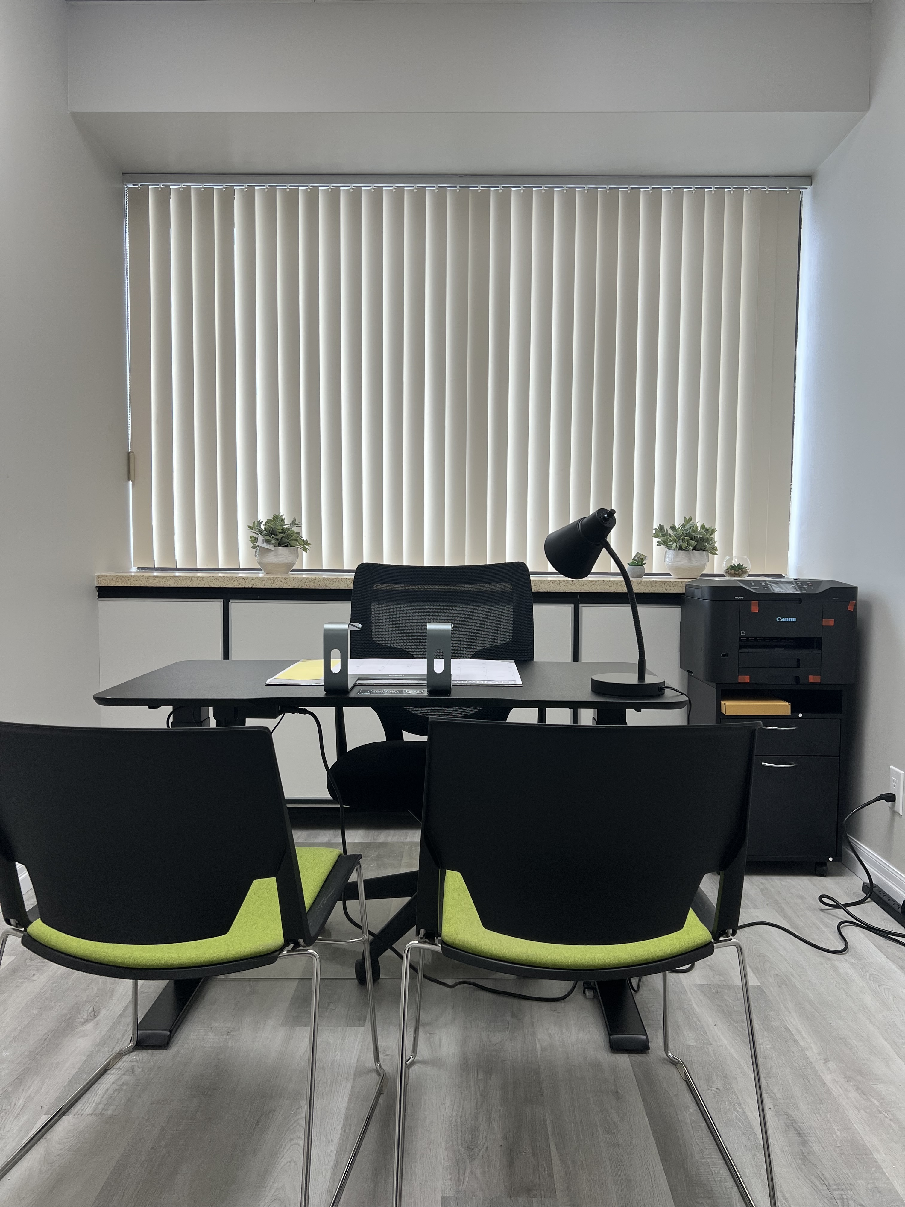 Canadian Wealth Services