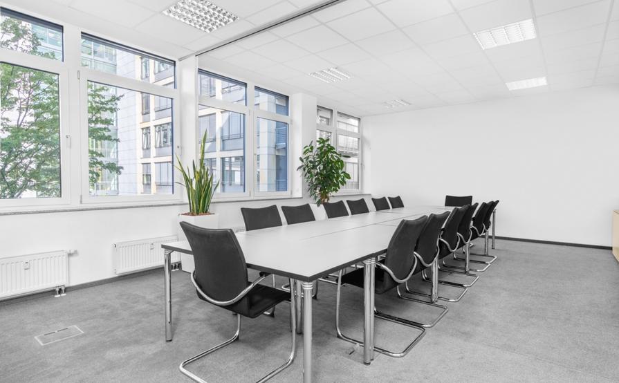 All-inclusive access to professional office space for 10 persons in Glenwood Ave All-inclusive access to professional office space for 10 persons in Glenwood Ave