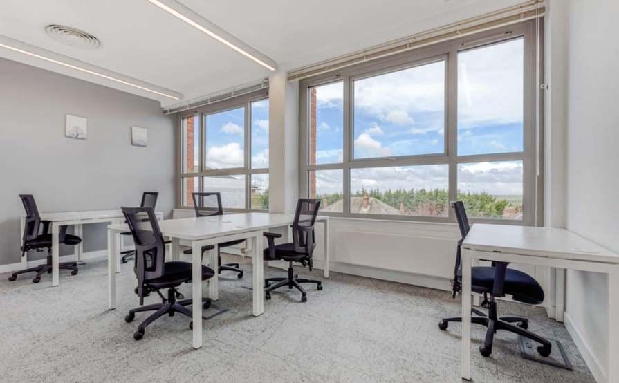 Open plan office space for 15 persons in East Capitol Street Open plan office space for 15 persons in East Capitol Street