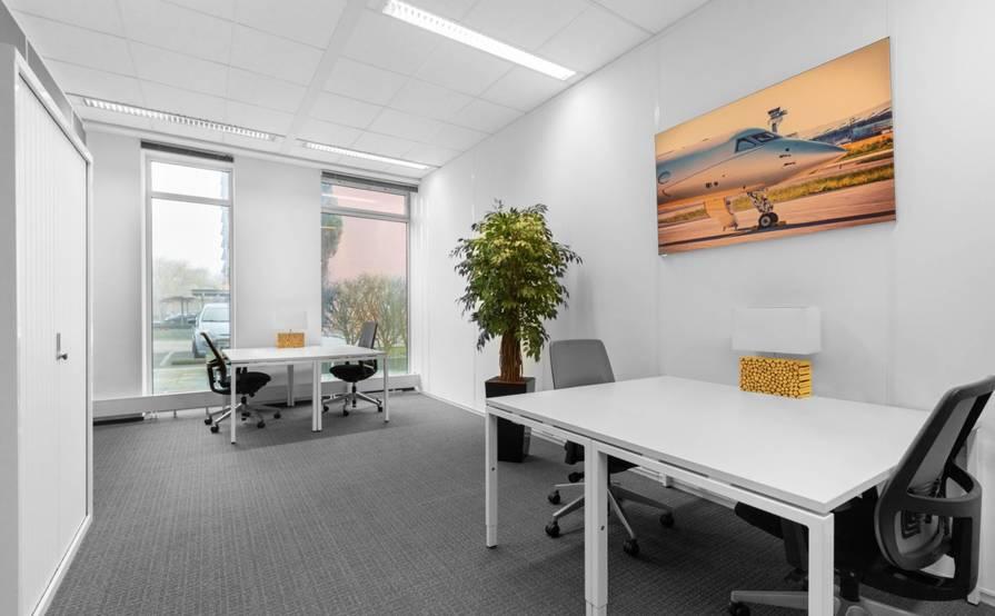 All-inclusive access to professional office space for 5 persons in MI, Ann Arbor - Atria Park All-inclusive access to professional office space for 5 persons in MI, Ann Arbor - Atria Park