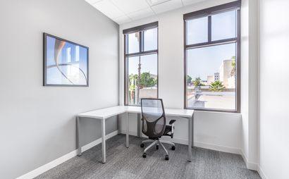 24/7 access to designer office space for 1 person in Spaces DC, Washington - 609 H Street 24/7 access to designer office space for 1 person in Spaces DC, Washington - 609 H Street