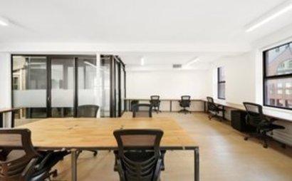 Bright and Large Day Office with Street View in the Heart of SoHo Bright and Large Day Office with Street View in the Heart of SoHo