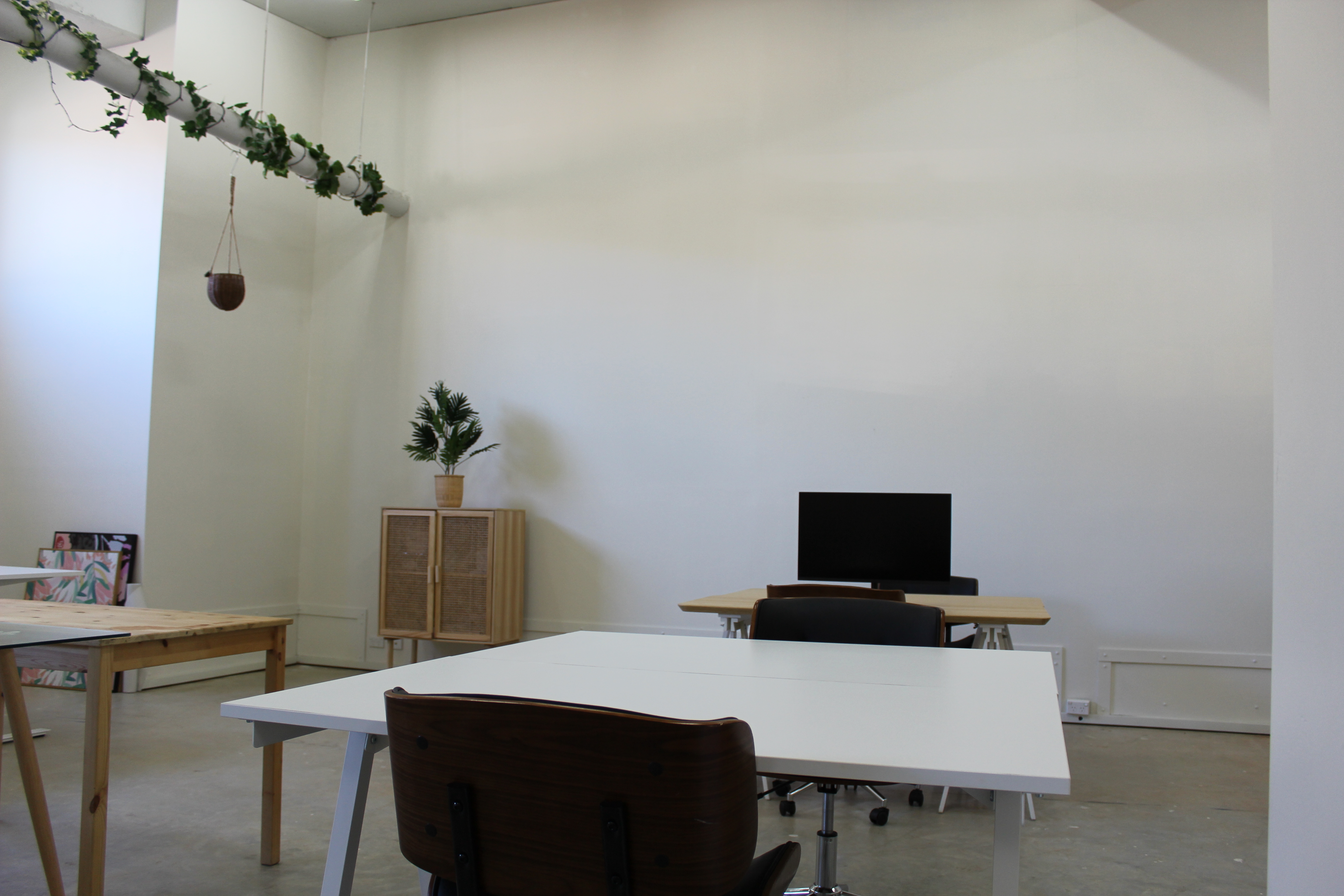 Open Plan Office Space in Brookvale (available per desk or entire space)