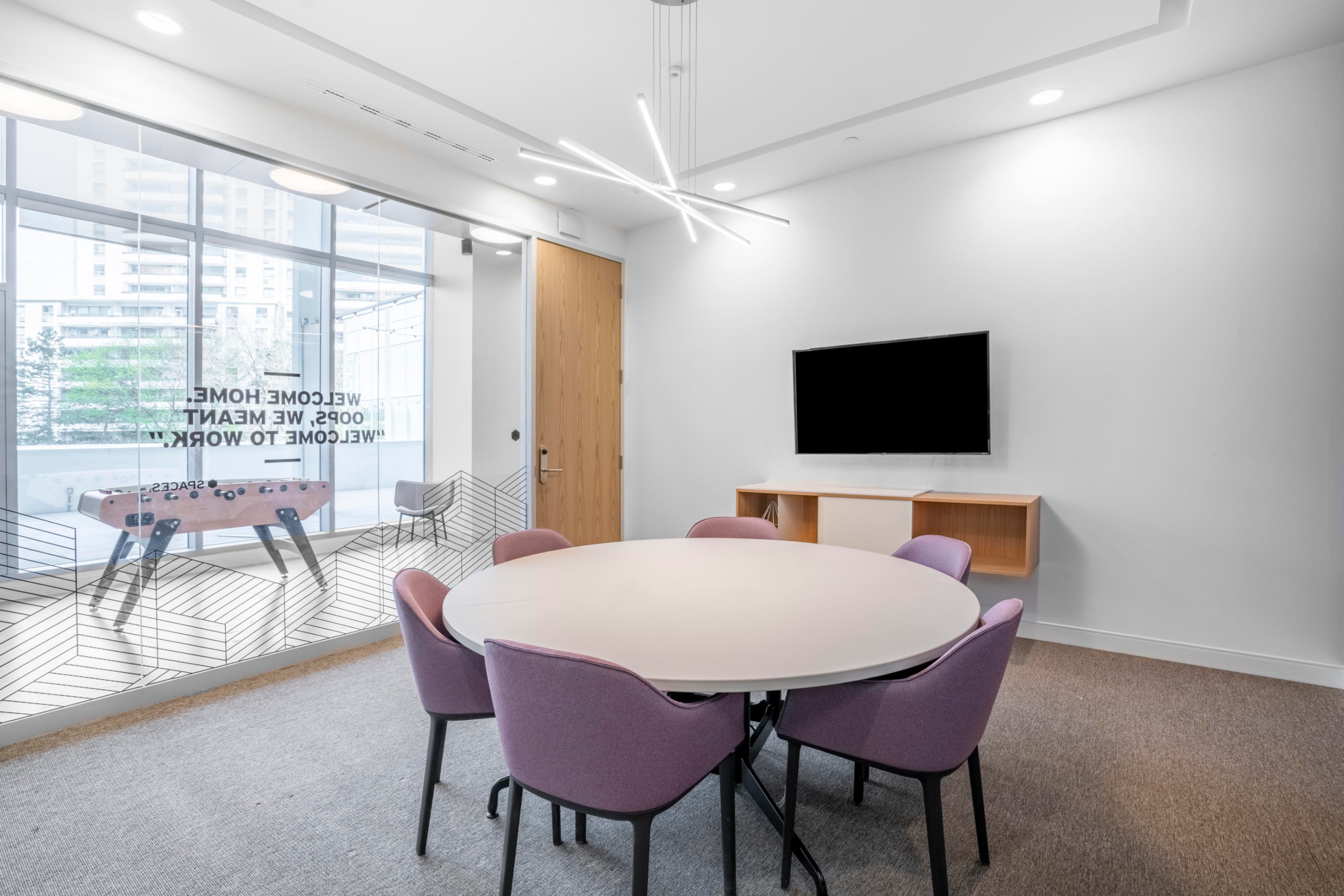 24/7 access to designer office space for 5 persons in Spaces FL, North Miami- Biscayne Blvd 24/7 access to designer office space for 5 persons in Spaces FL, North Miami- Biscayne Blvd