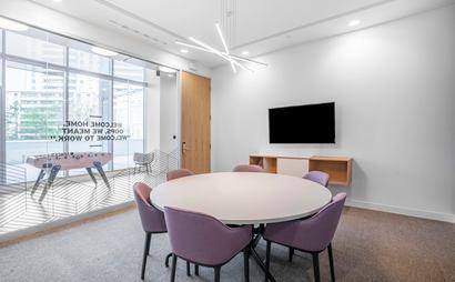 24/7 access to designer office space for 5 persons in Spaces FL, North Miami- Biscayne Blvd 24/7 access to designer office space for 5 persons in Spaces FL, North Miami- Biscayne Blvd