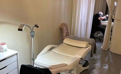 Space for rent at a Beauty Studio  Space for rent at a Beauty Studio