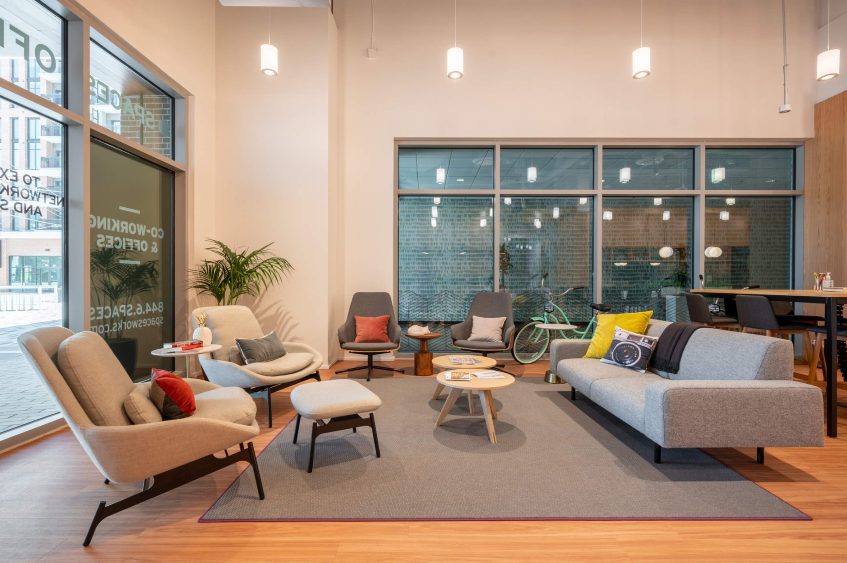 Work, meet and collaborate in a shared office space in Spaces Pioneer Square Work, meet and collaborate in a shared office space in Spaces Pioneer Square