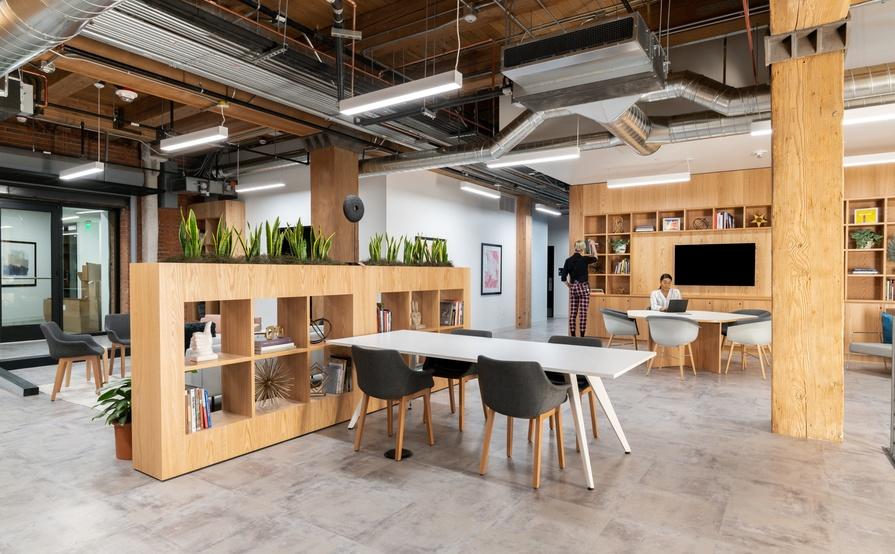 Find office space in Spaces Pioneer Square for 5 persons with everything taken care of Find office space in Spaces Pioneer Square for 5 persons with everything taken care of
