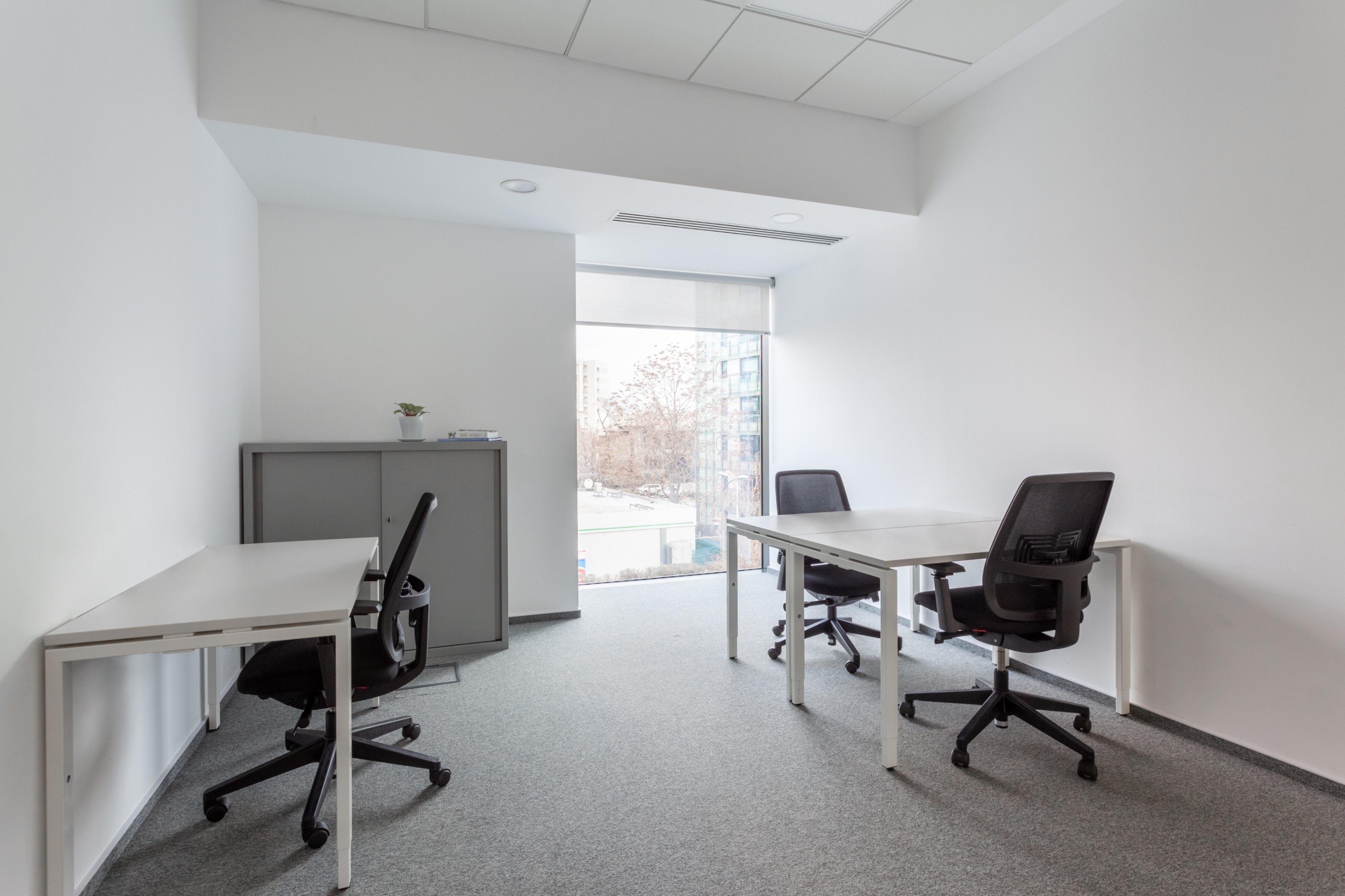 Find office space in Spaces Pioneer Square for 5 persons with everything taken care of Find office space in Spaces Pioneer Square for 5 persons with everything taken care of