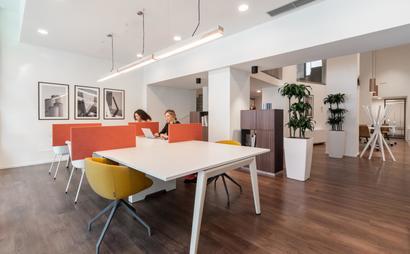 Find a dedicated desk in Commerce Place Find a dedicated desk in Commerce Place