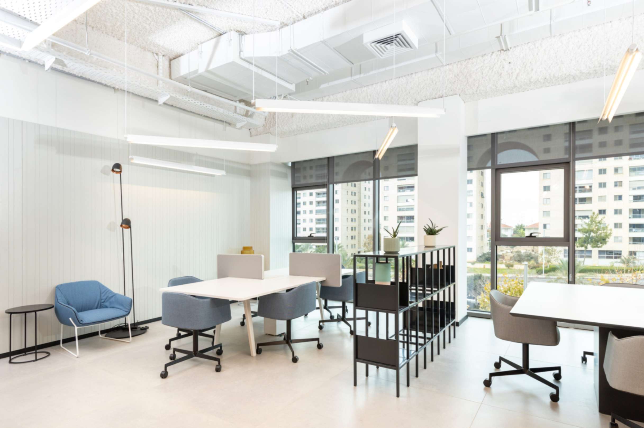 Find a dedicated desk in Commerce Place Find a dedicated desk in Commerce Place